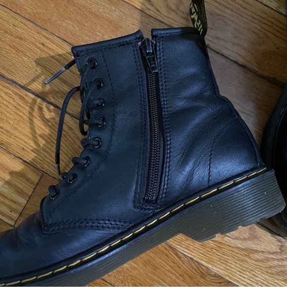 Doc Martens Boots with Zipper / Dr. Martens Size 36 / 5.5 - Picture 2 of 7